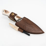 At Gravür İşlemeli El Yapımı Geyik Boynuzu Saplı Bıçak ve Ateş Çubuğu Seti