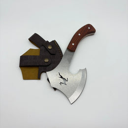 Geyik Figürlü Kamp ve Avcı Baltası  | 4116 Paslanmaz Alman Çeliği & Natural Sap Seçenekleri